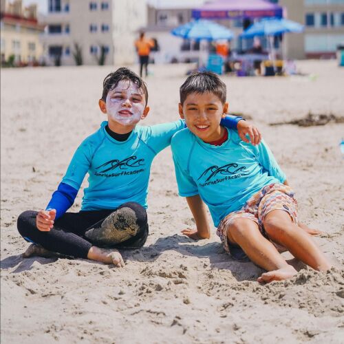 Week 4 Recap: Healthy Competition at Sunrise Surf Camp | LA Kids Surf Camp footer image